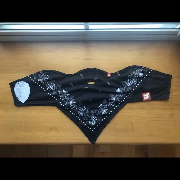 Ski / Snow Mask - Picture 3 of 3